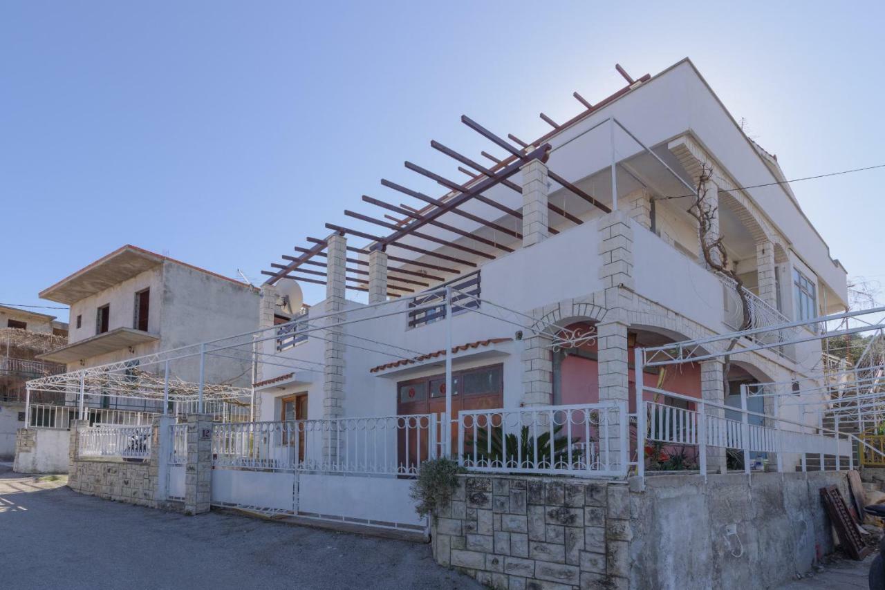 טרוגיר Apartment "Duma" מראה חיצוני תמונה